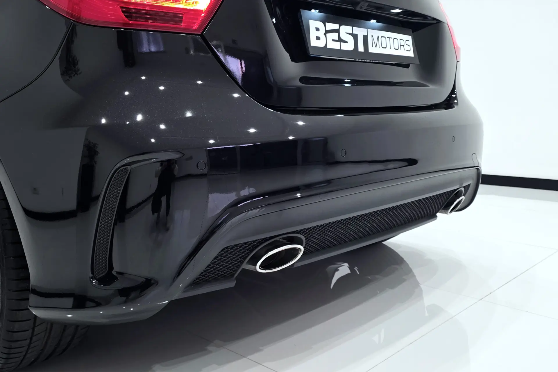 Mercedes-Benz A 200 d AMG Line Aut. 28