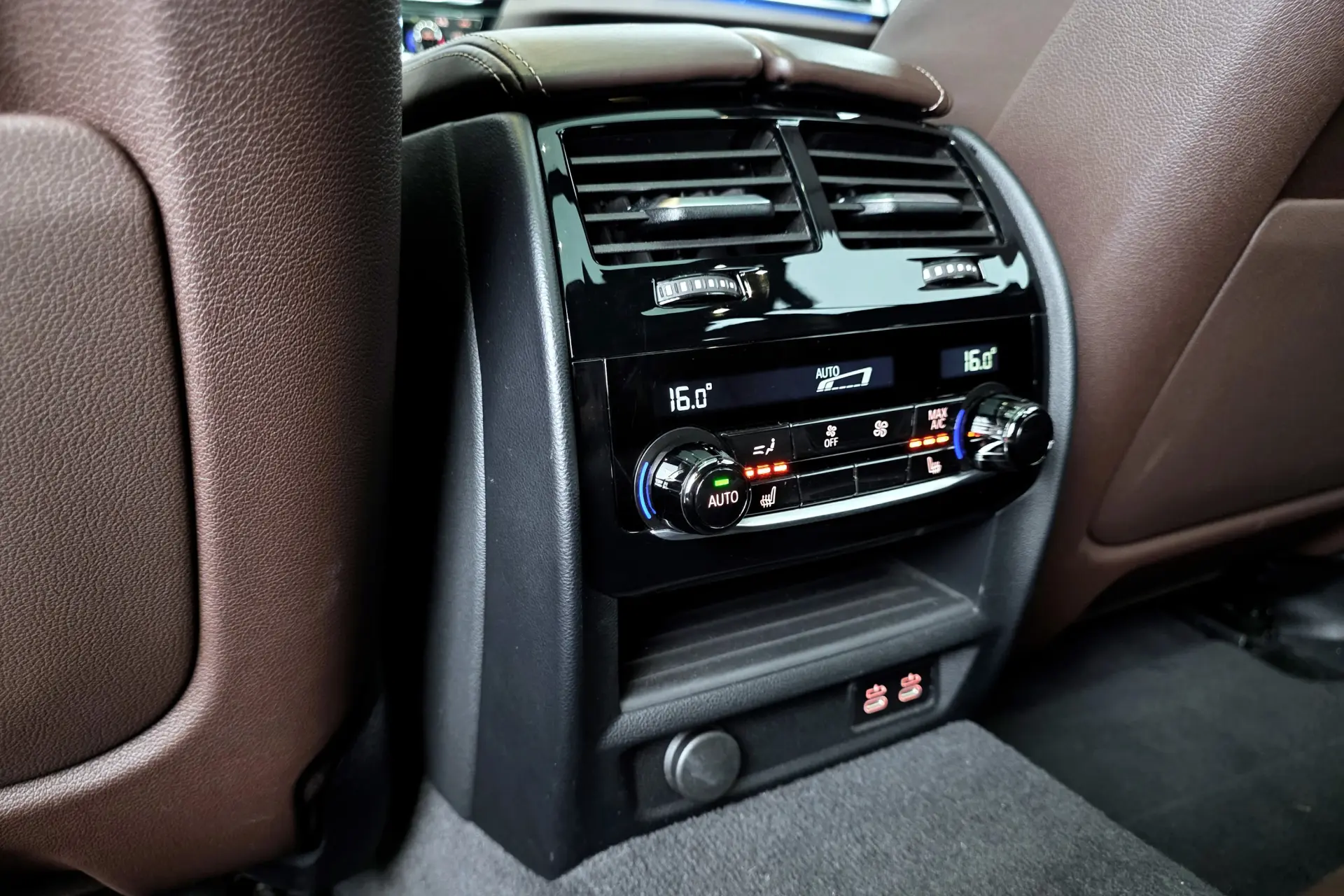 BMW 530 e Pack Desportivo M 14