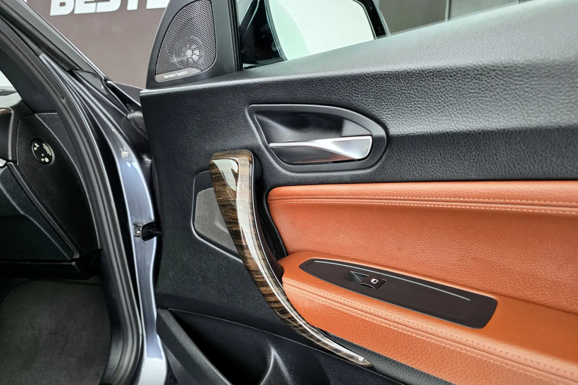 BMW M240i xDrive Auto 16