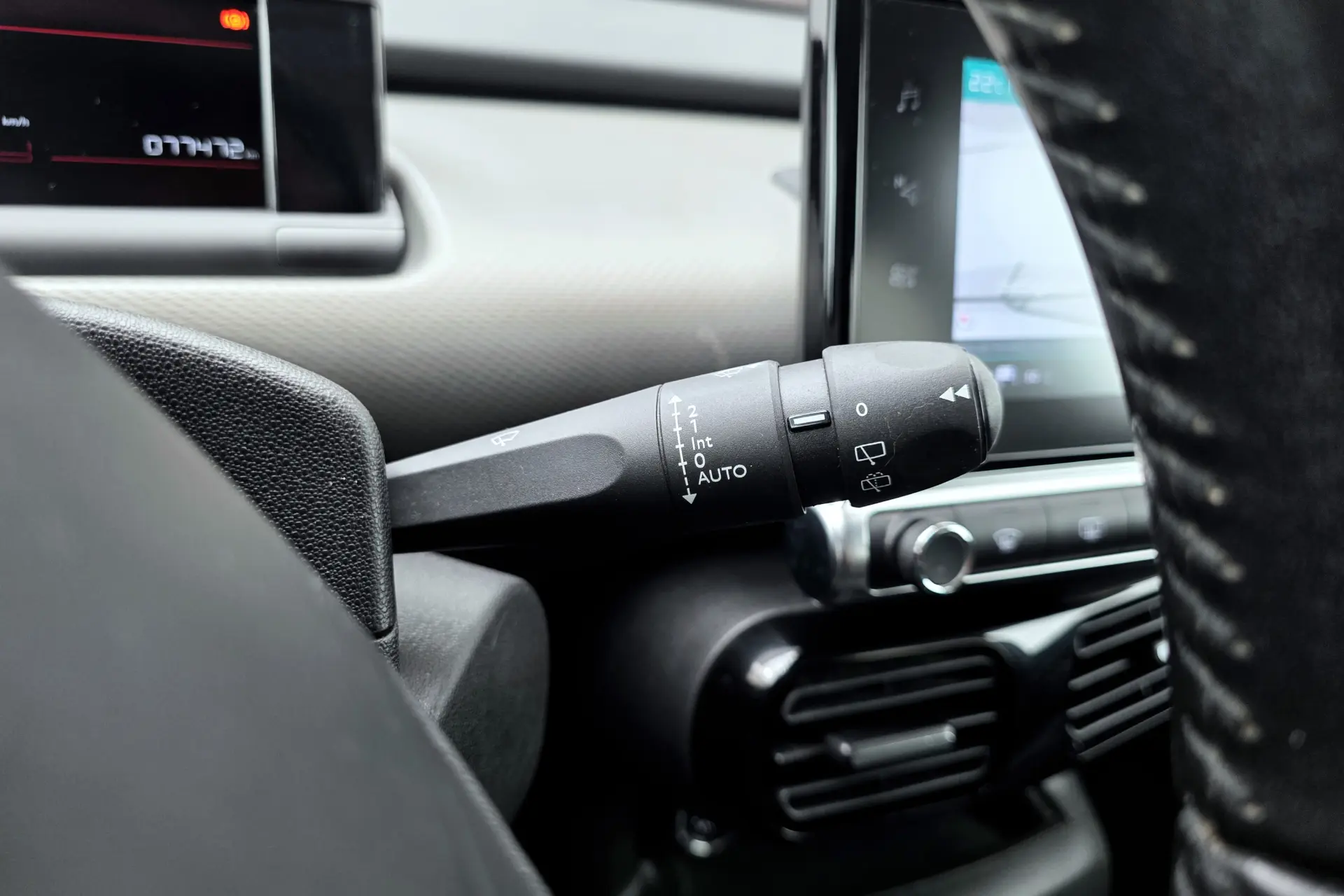 Citroen C4 Cactus 1.2 PureTech Shine Pack 14