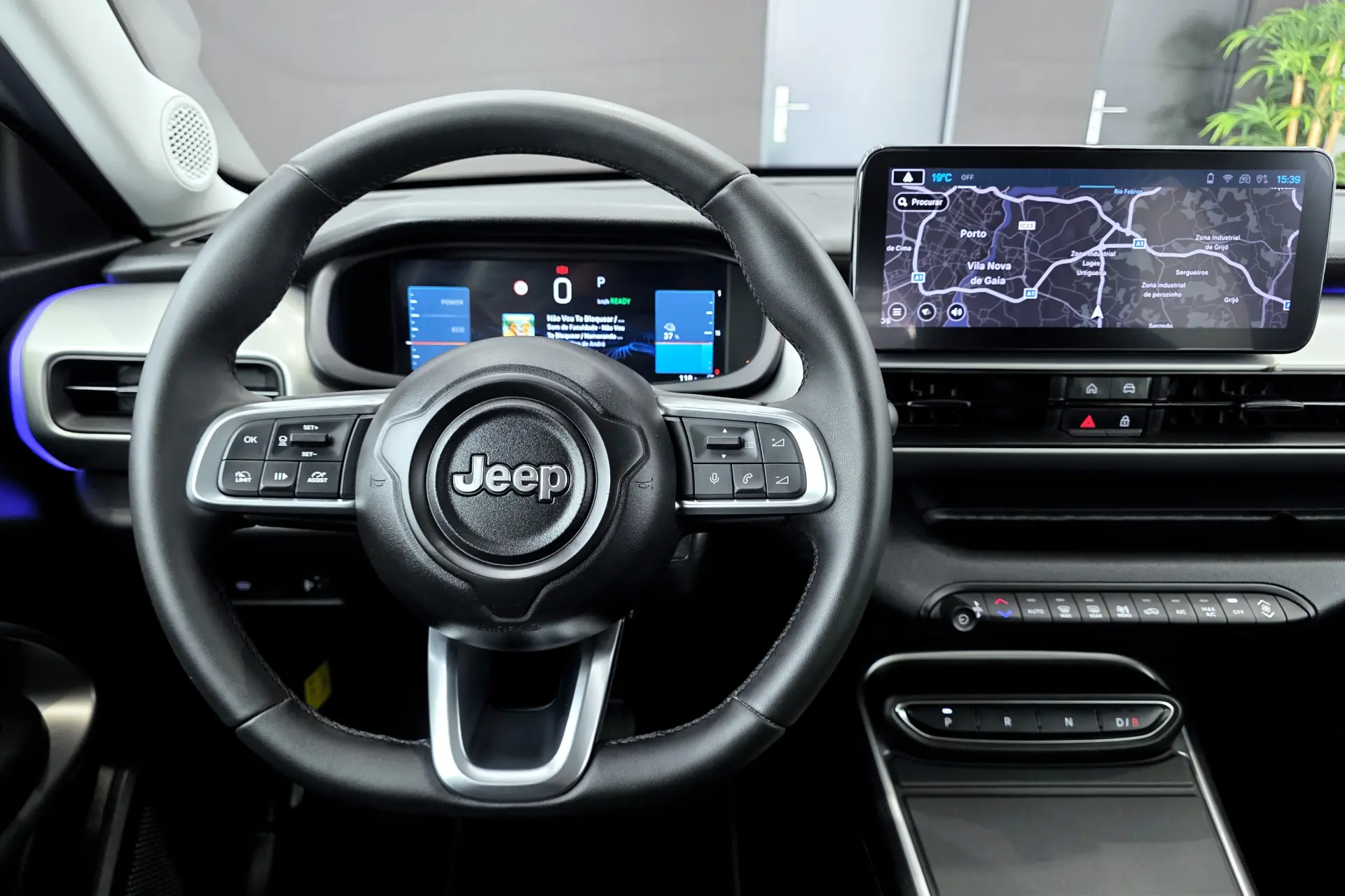 Jeep Avenger 54 kWh Summit Plus 17
