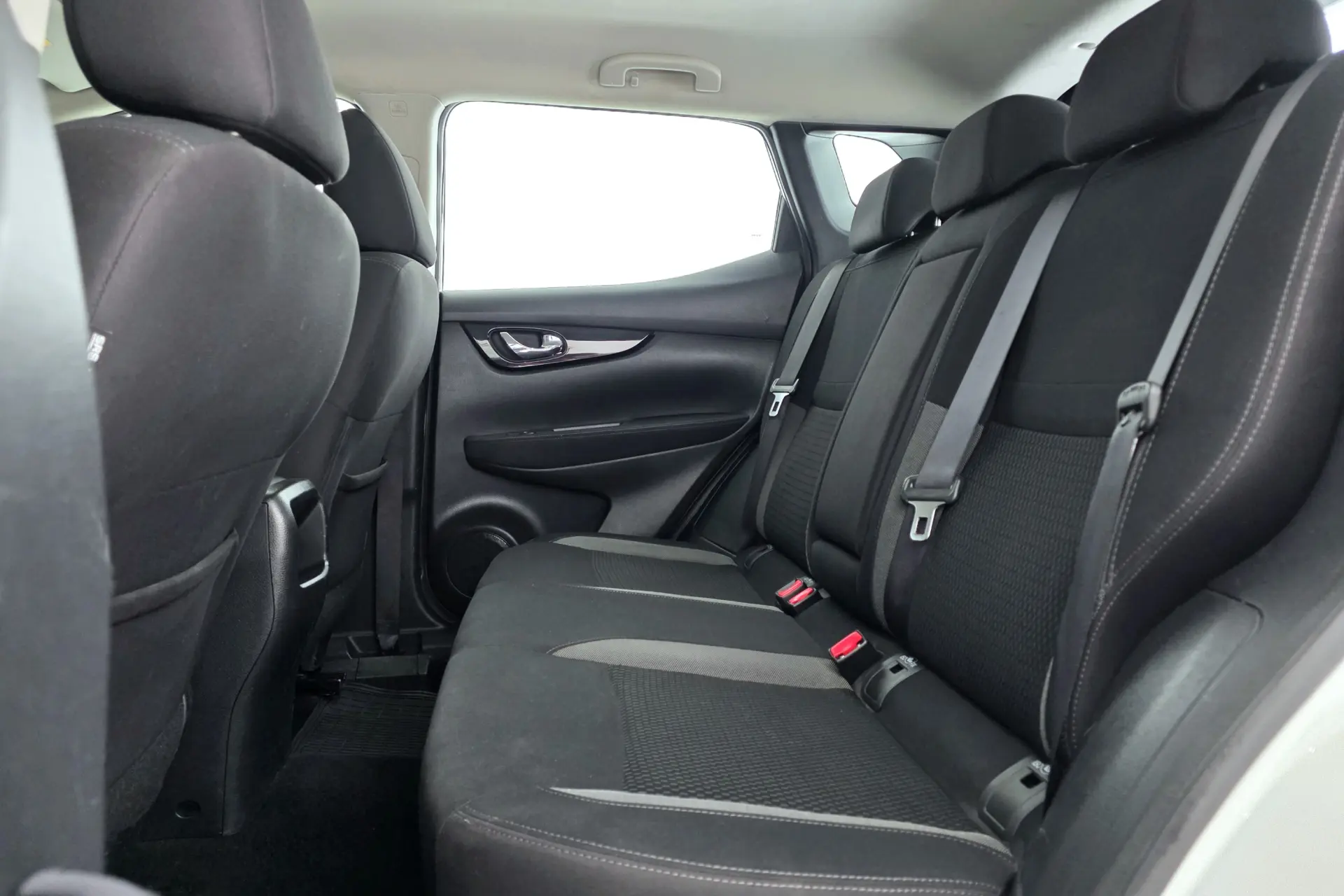 Nissan Qashqai 1.7 dCi N-Connecta 10