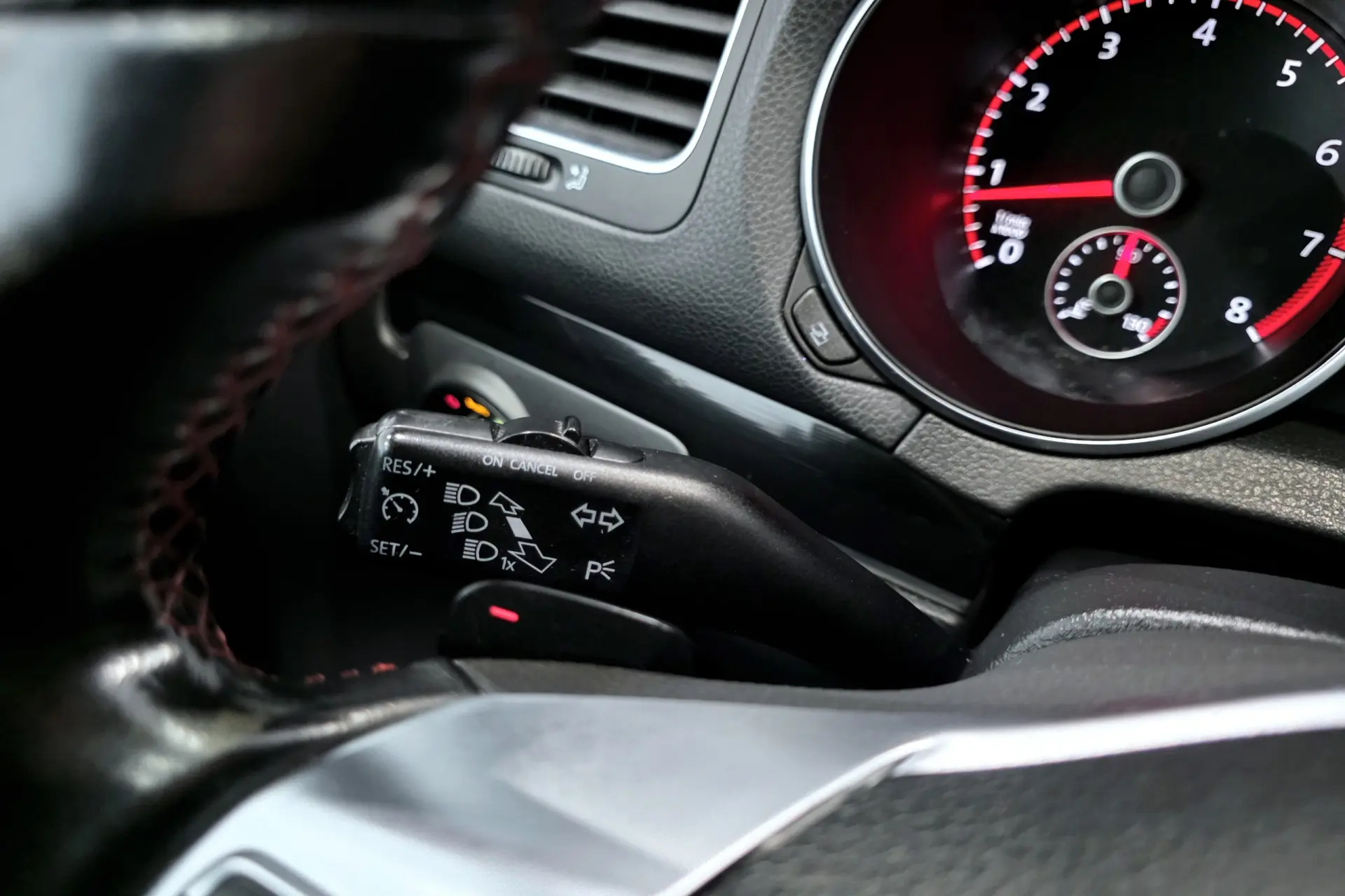 Volkswagen Golf 2.0 TSi GTI DSG 19