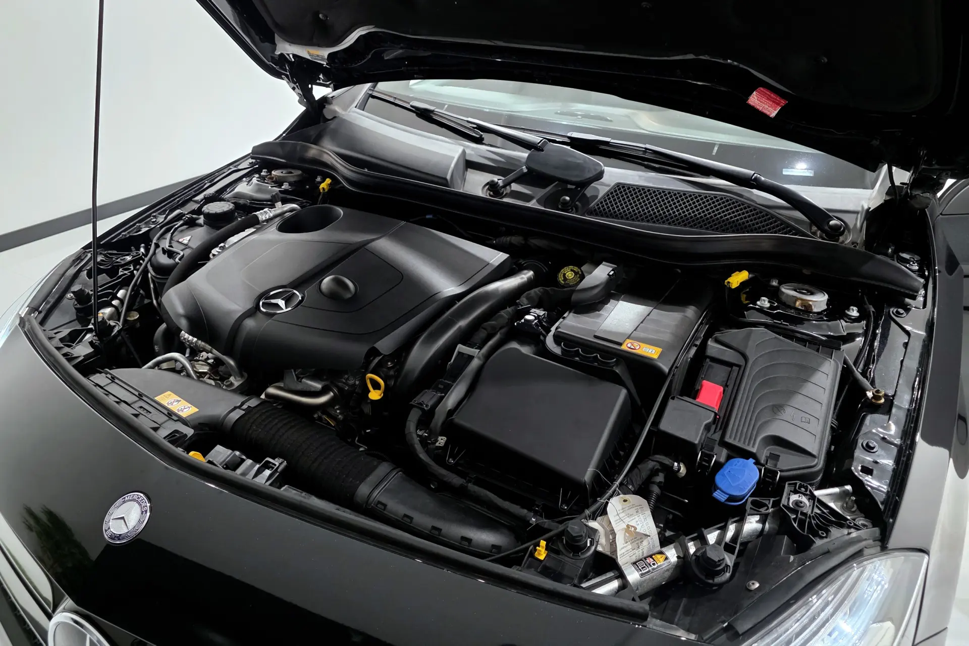 Mercedes-Benz A 200 d AMG Line Aut. 31