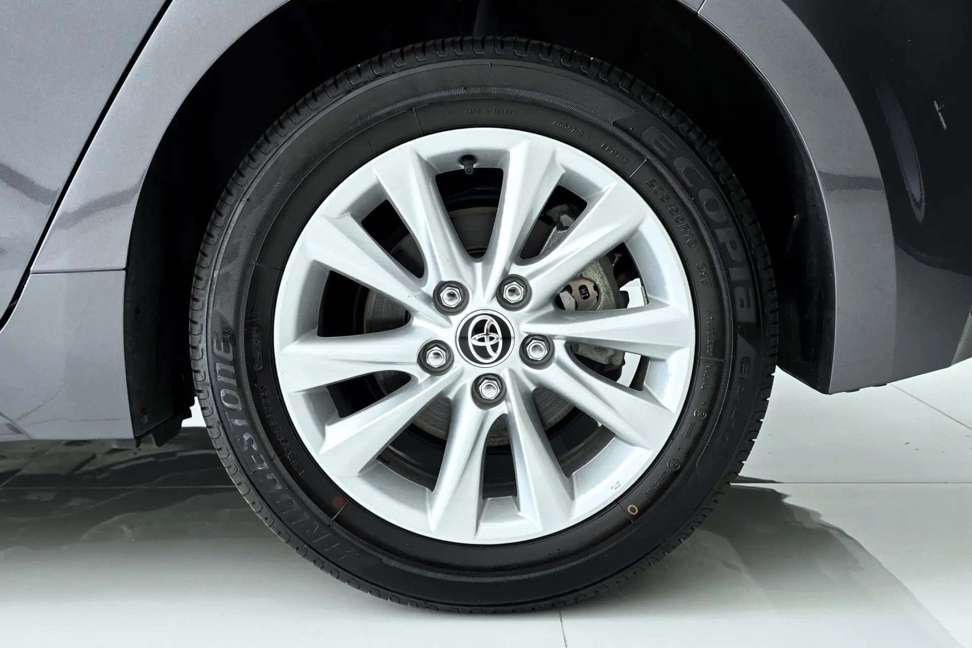 Toyota Corolla 1.8 Hybrid Comfort Plus 31