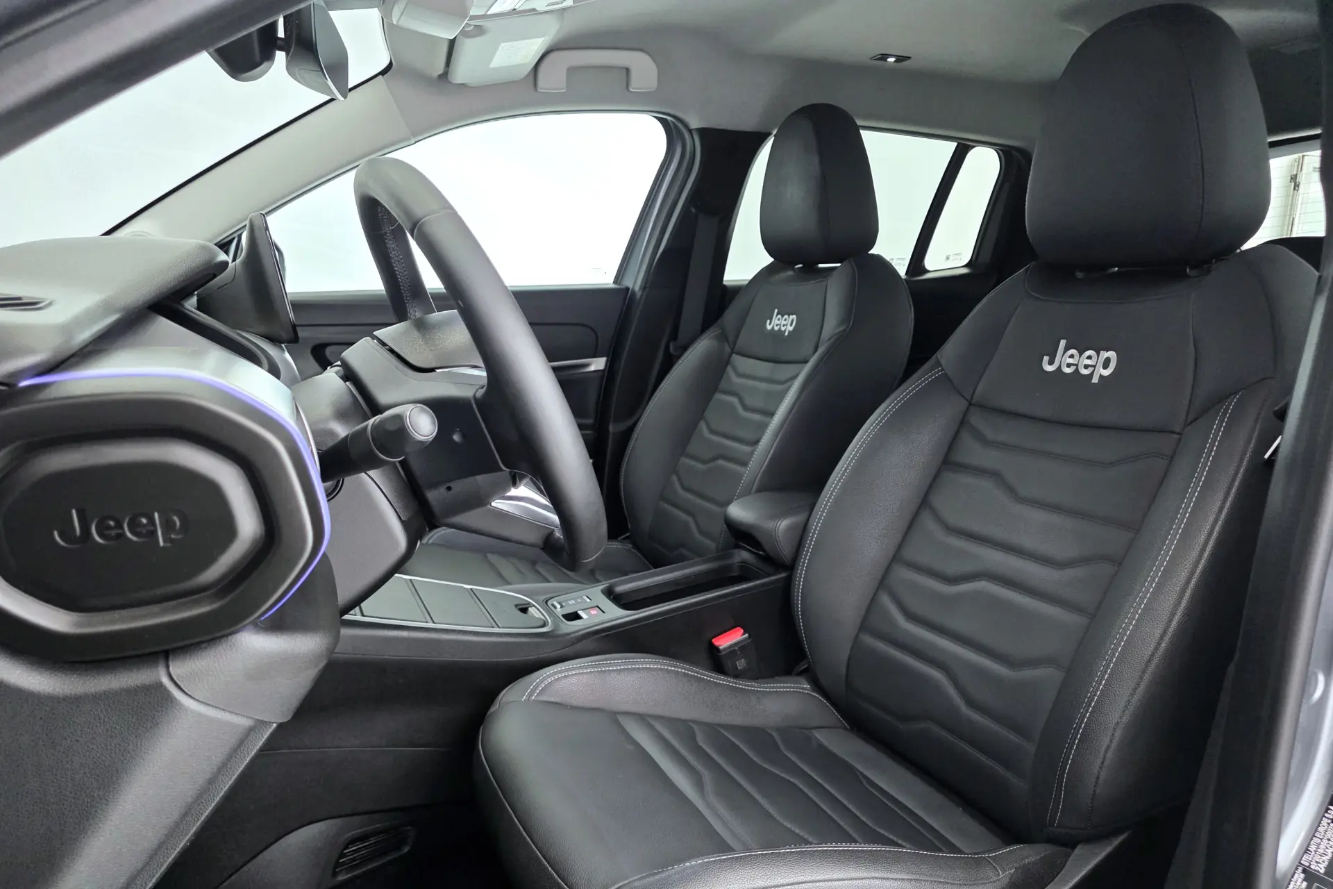 Jeep Avenger 54 kWh Summit Plus 8