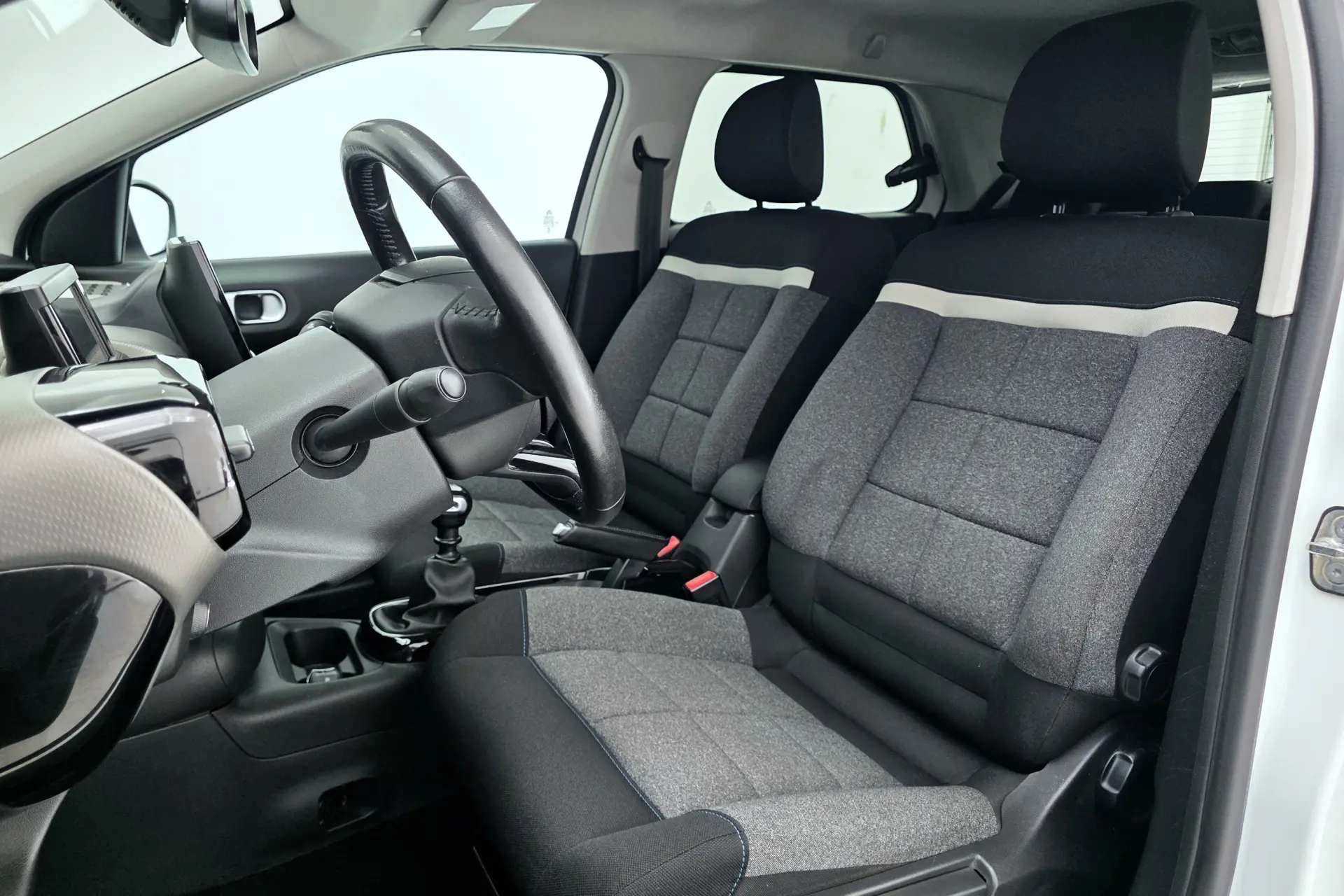 Citroen C4 Cactus 1.2 PureTech Shine Pack 8