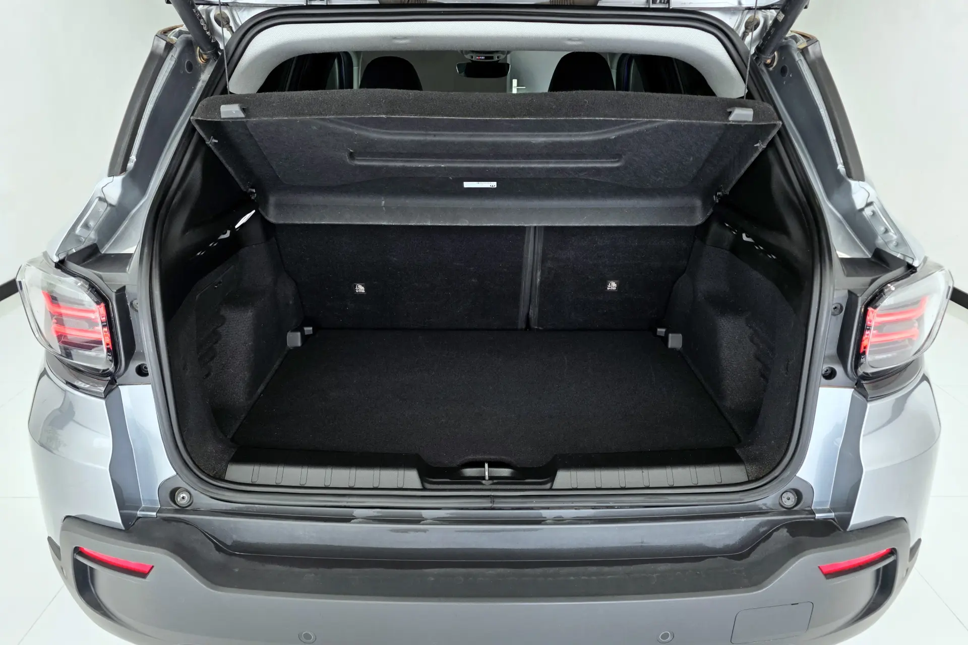 Jeep Avenger 54 kWh Summit Plus 14