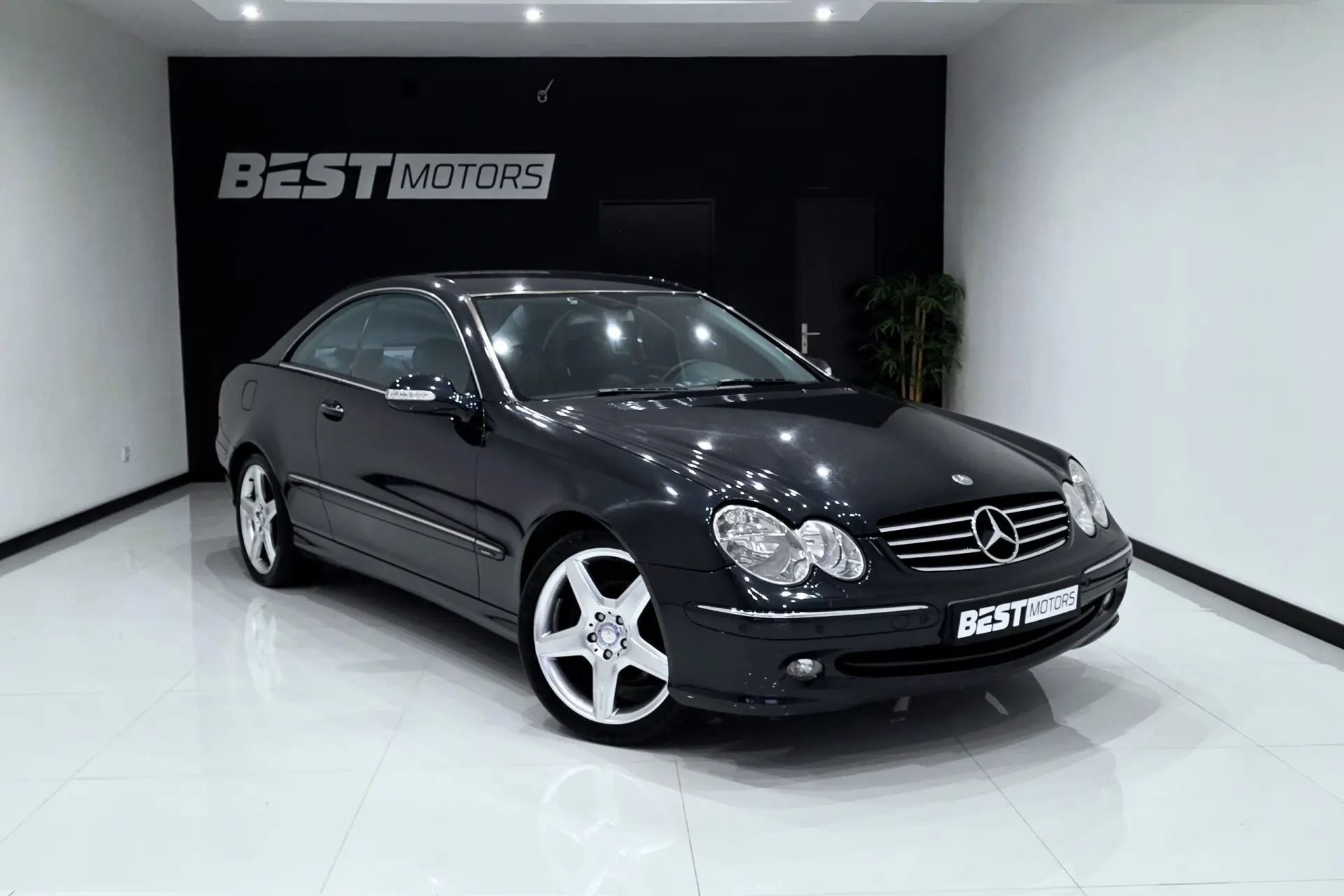 Mercedes-Benz CLK 270 CDi Avantgarde 3
