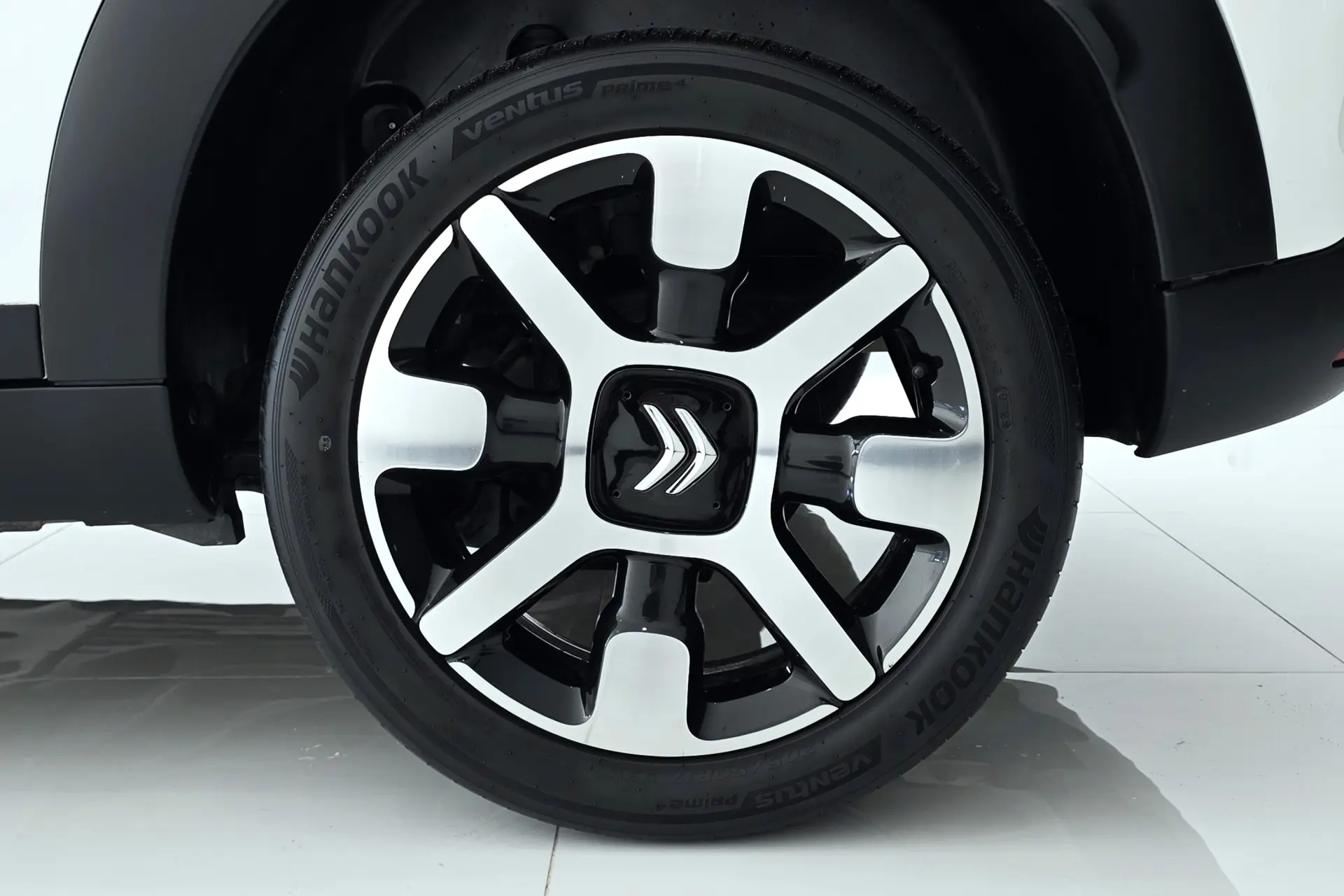 Citroen C4 Cactus 1.2 PureTech Shine Pack 22