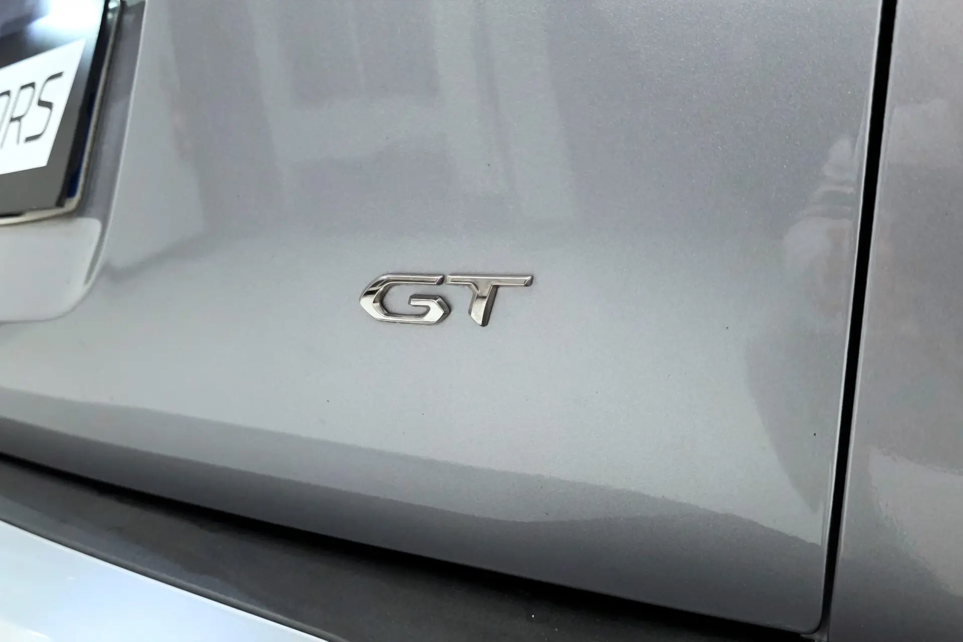 Peugeot e-2008 50 kWh GT Pack 36