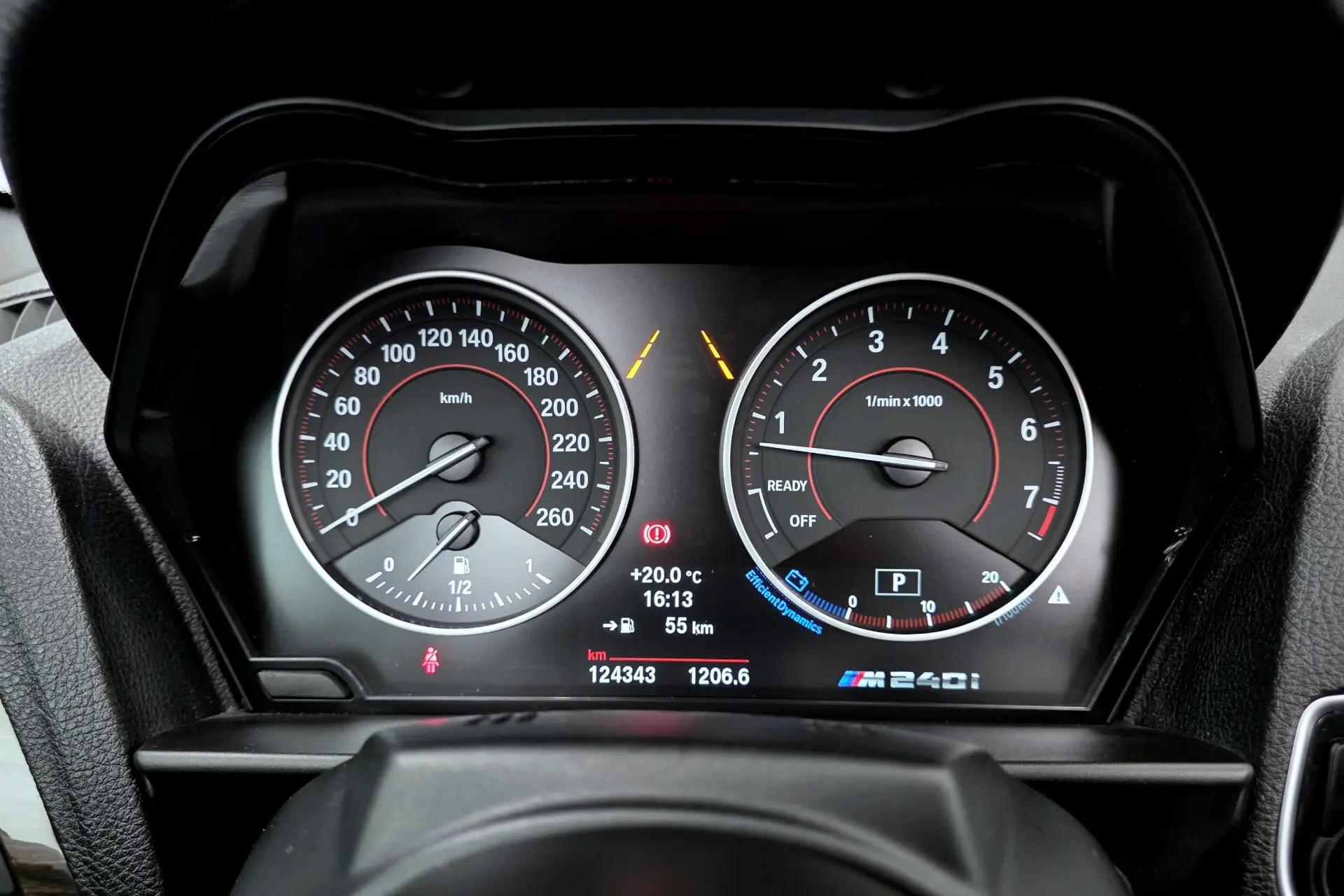 BMW M240i xDrive Auto 22