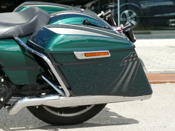 Harley-Davidson FL FLTRK ROAD GLIDE LIMITED 6