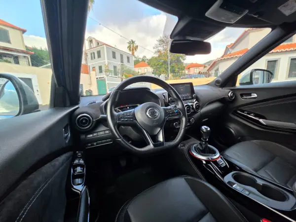 Nissan Juke 1.0 DIG-T N-Design C.Two Tone S. 24