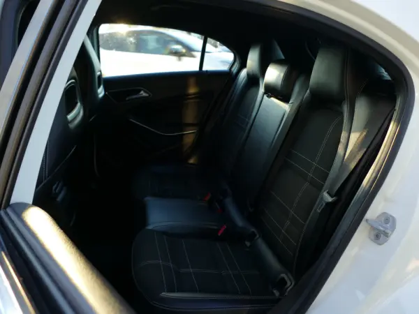 Mercedes-Benz A 180 CDI BlueEFFICIENCY Edition 31