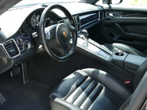 Porsche Panamera S e-Hybrid 22