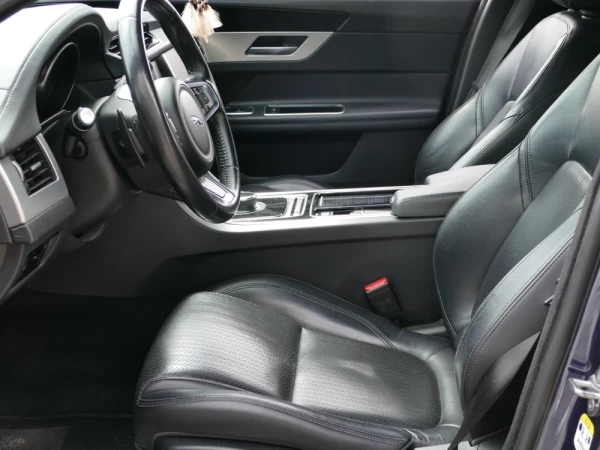 Jaguar XF Sportbrake 2.0 D Prestige Aut. 22