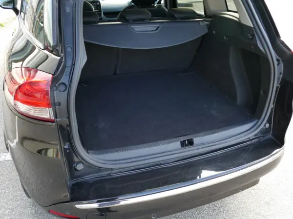 Renault Clio Sport Tourer 0.9 TCe Limited 10