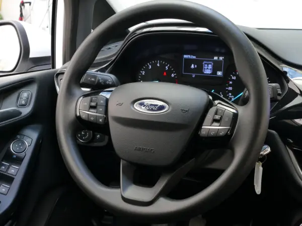 Ford Fiesta 1.0 EcoBoost Connected 31