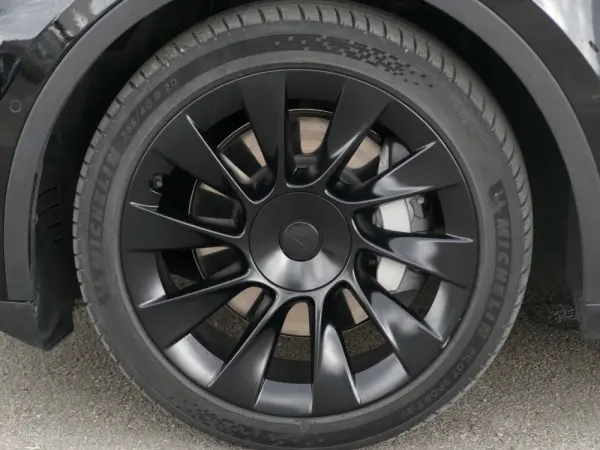 Tesla Model Y Long Range Tração Integral 7