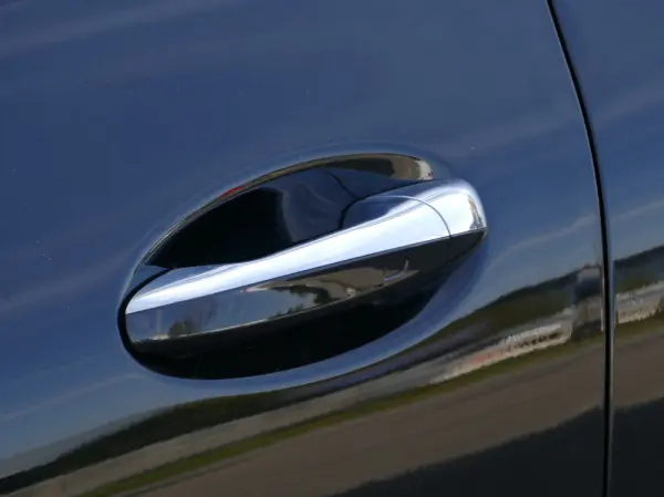 Mercedes-Benz CLA 250 e Shooting Brake AMG Line 8