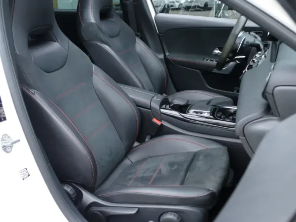 Mercedes-Benz A 35 AMG 4Matic 30