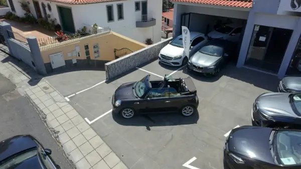 MINI Cabrio Cooper D 29