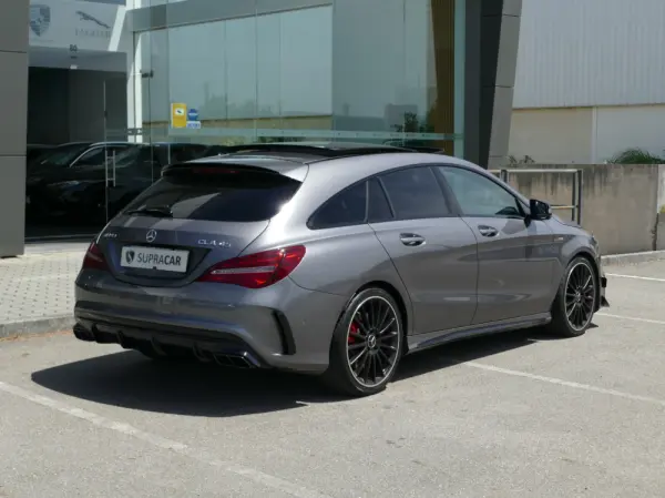 Mercedes-Benz CLA 45 AMG Shooting Brake 4-Matic 4