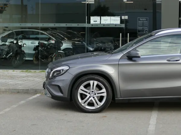 Mercedes-Benz GLA 180 CDi Urban 14