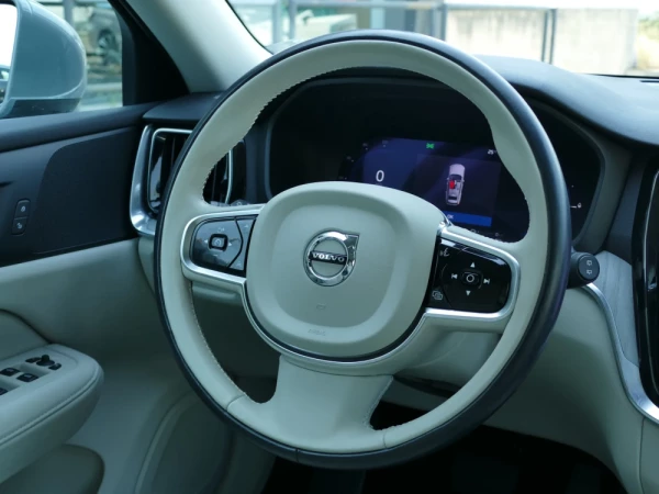 Volvo V60 2.0 T6 AWD TE Core 31