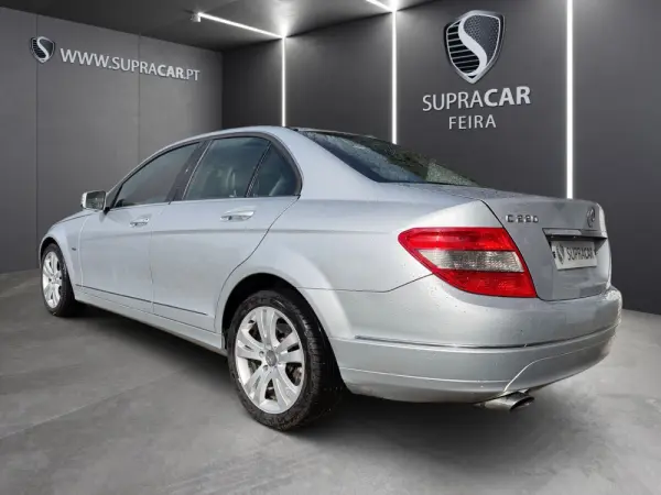 Mercedes-Benz C 220 CDI Avantgarde BlueEfficiency 5