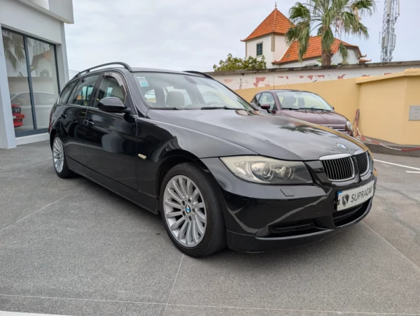 BMW 320 d Touring Exclusive 3