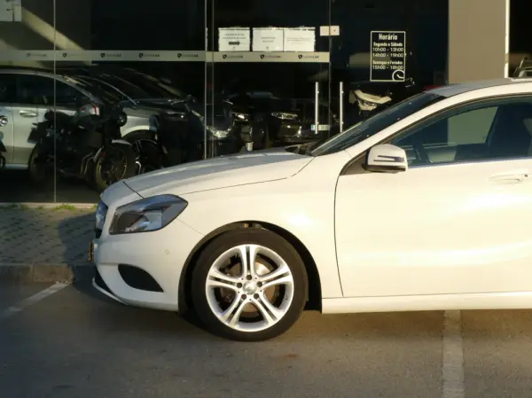 Mercedes-Benz A 180 CDI BlueEFFICIENCY Edition 14