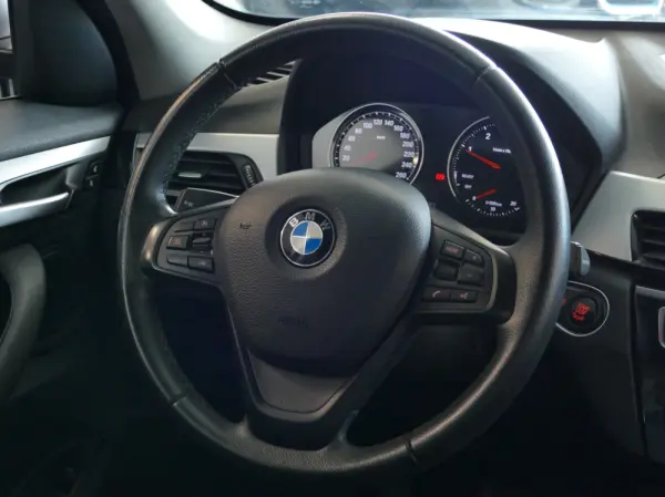 BMW X1 16 d sDrive 33
