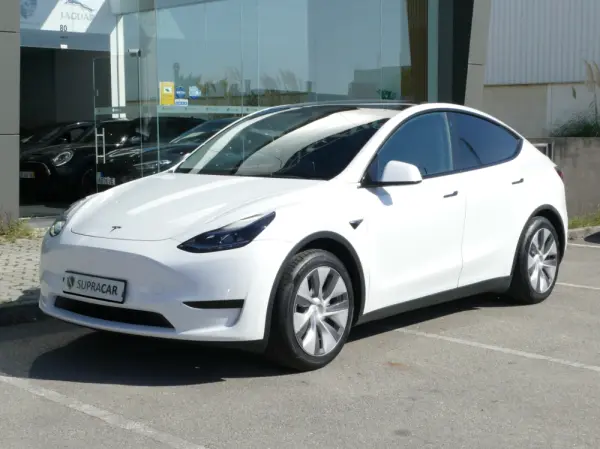 Tesla Model Y Tração Traseira 1
