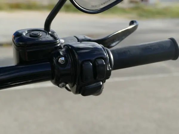Harley-Davidson FLST Soft Tail c/ injeção c/ radiador óleo 24