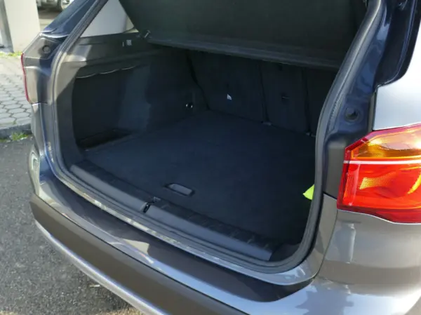BMW X1 16 d sDrive 11