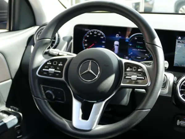 Mercedes-Benz EQB 250 Progressive 34