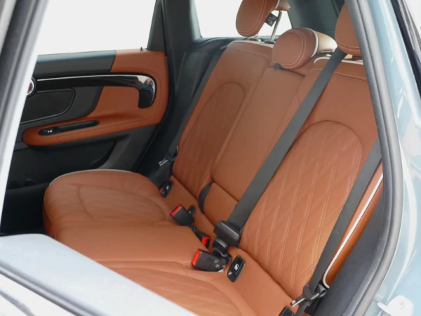 MINI Countryman Cooper SE ALL4 Classic Auto 35