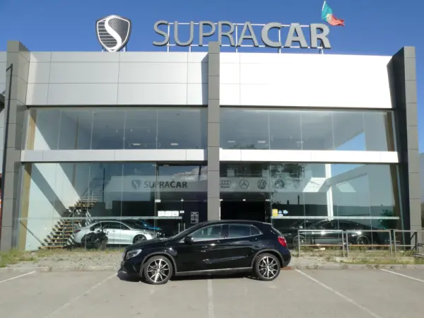 Mercedes-Benz GLA 180 d Style Aut. 39