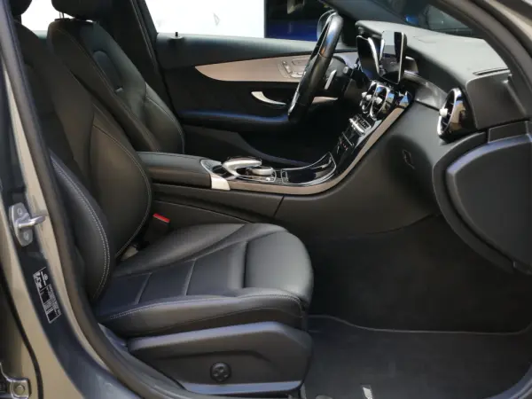 Mercedes-Benz C 300 de T 9G-TRONIC AMG Line 22