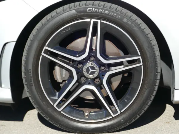 Mercedes-Benz A 200 Limousine AMG Line Aut. 8
