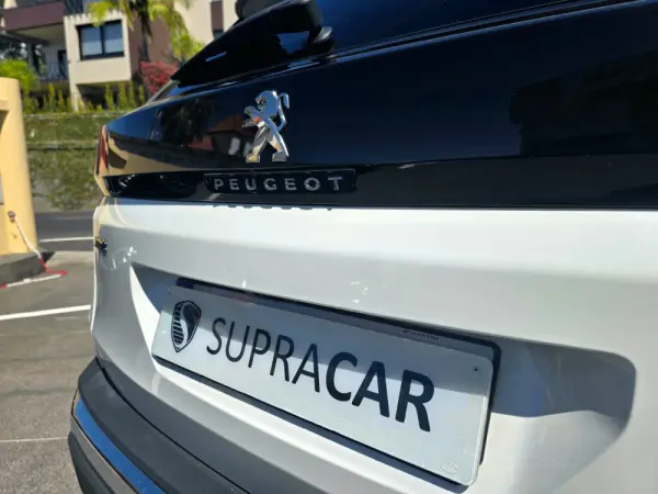 Peugeot 3008 1.2 PureTech Allure 12