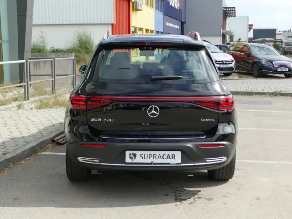 Mercedes-Benz EQB 300 4Matic Progressive 5
