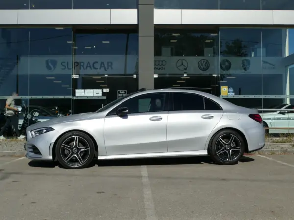 Mercedes-Benz A 200 Limousine AMG Line Aut. 18