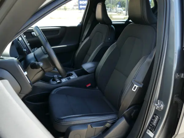 Volvo XC 40 2.0 D3 Geartronic 27