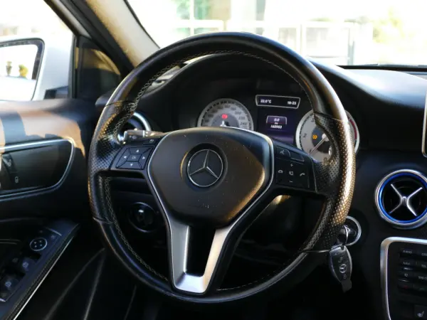 Mercedes-Benz A 180 CDI BlueEFFICIENCY Edition 34