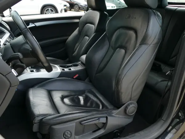 Audi A5 Cabrio 2.0 TDi S-line 25