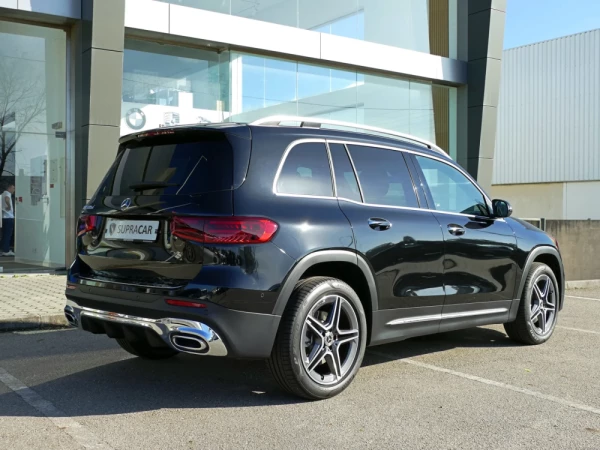 Mercedes-Benz GLB 180 d AMG Line 8