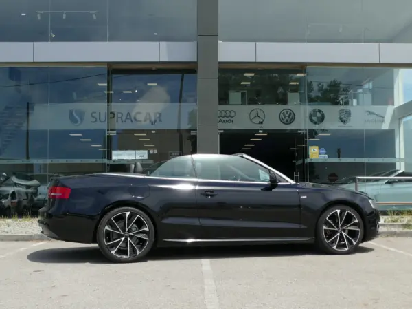 Audi A5 Cabrio 2.0 TDi S-line 18